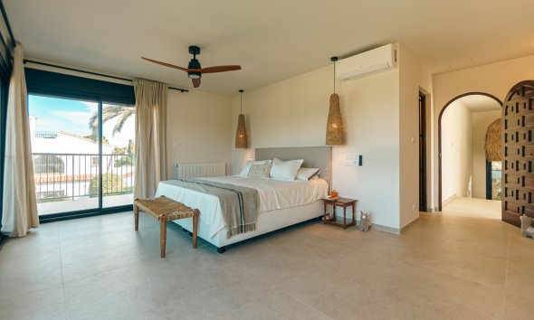 Verhuur Korte Termijn - Chalet / Villa -
Albir