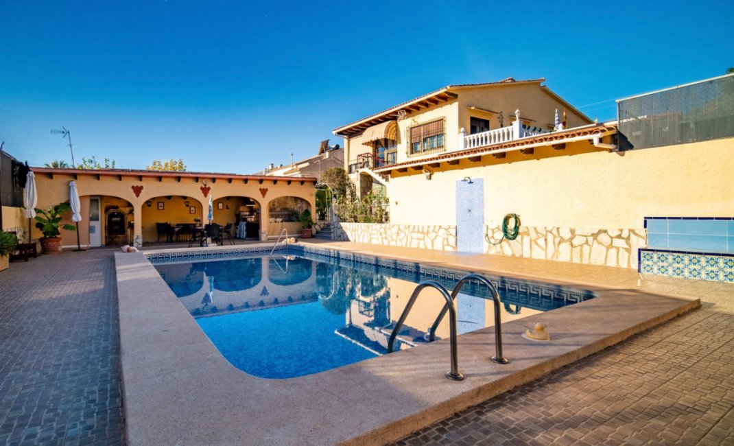 Videresalg - Villa -
La Nucía - La Nucia Hill