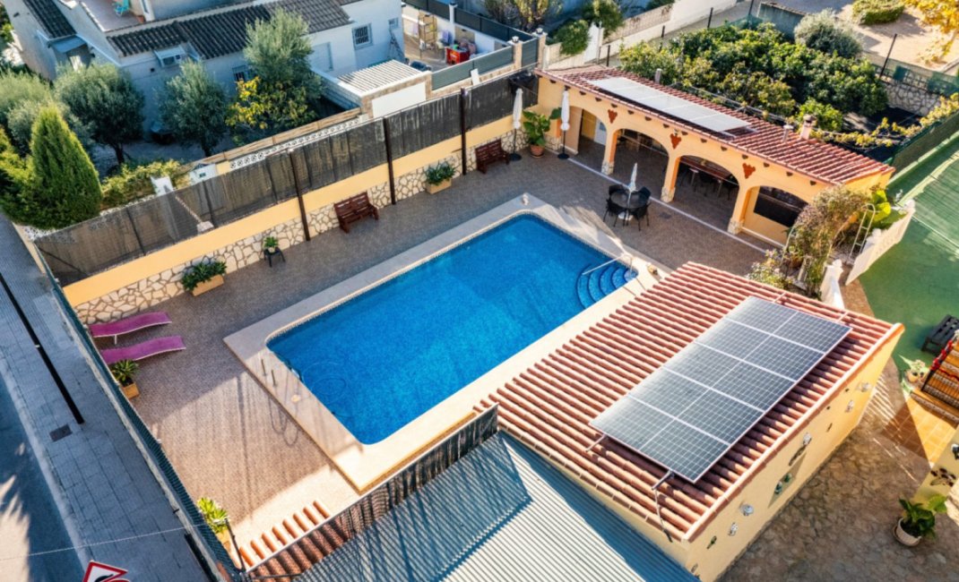 Videresalg - Villa -
La Nucía - La Nucia Hill