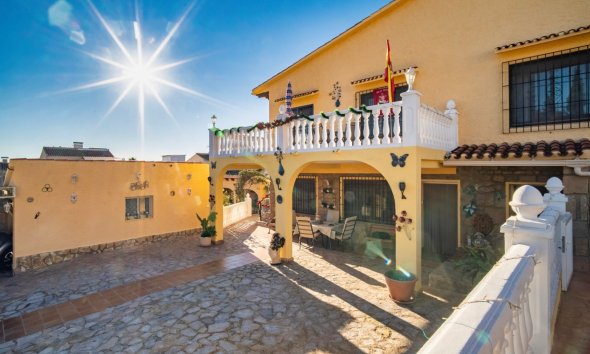 Videresalg - Villa -
La Nucía - La Nucia Hill