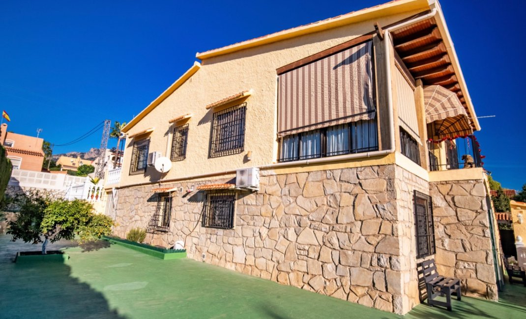 Videresalg - Villa -
La Nucía - La Nucia Hill