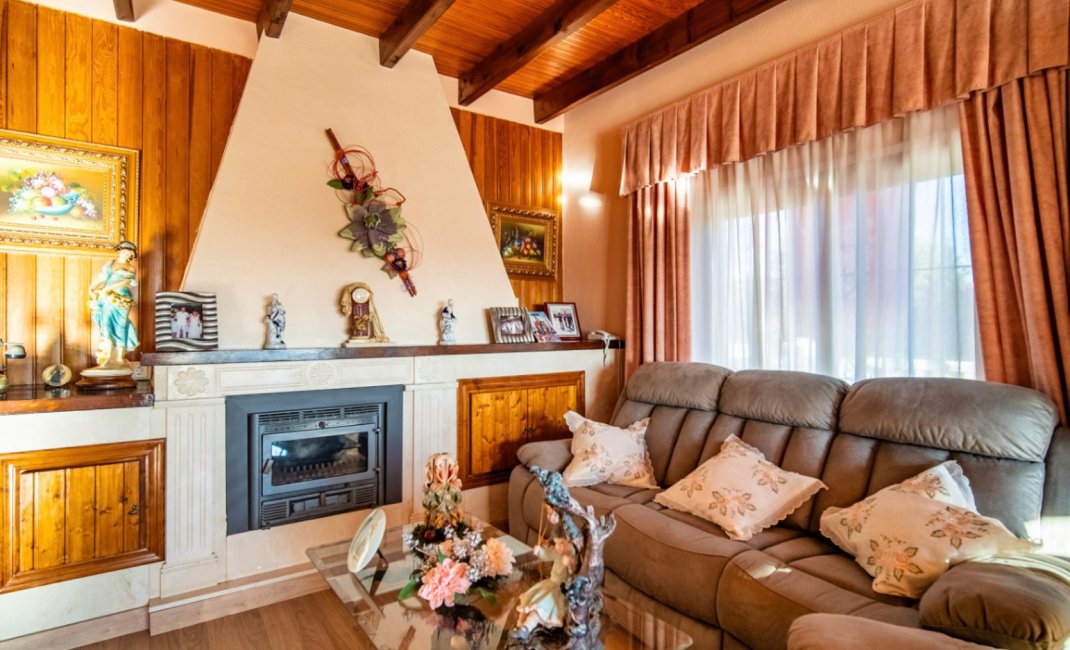 Videresalg - Villa -
La Nucía - La Nucia Hill