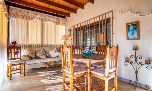 Videresalg - Villa -
La Nucía - La Nucia Hill