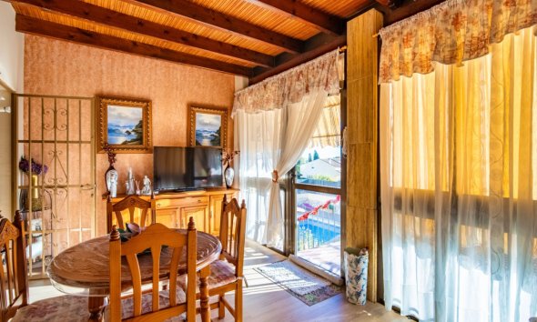 Videresalg - Villa -
La Nucía - La Nucia Hill