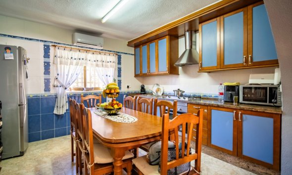 Videresalg - Villa -
La Nucía - La Nucia Hill