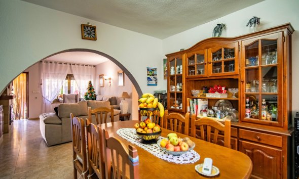 Videresalg - Villa -
La Nucía - La Nucia Hill