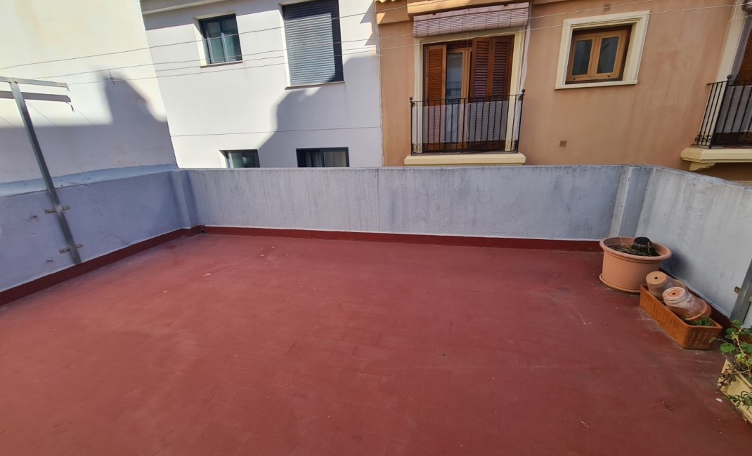 Resale - Commercial -
Benidorm - Levante