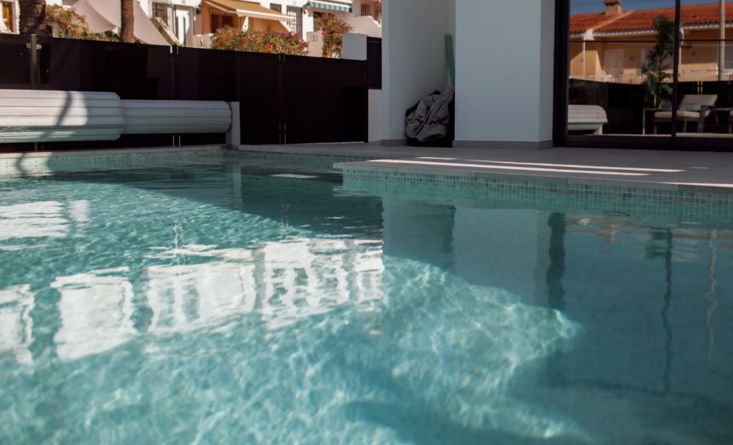 Reventa - Chalet / Villa  -
Albir