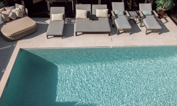 Reventa - Chalet / Villa  -
Albir