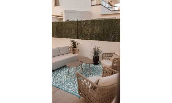 Reventa - Chalet / Villa  -
Albir