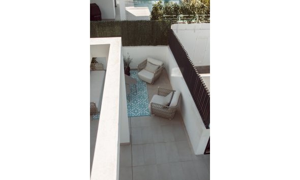 Reventa - Chalet / Villa  -
Albir