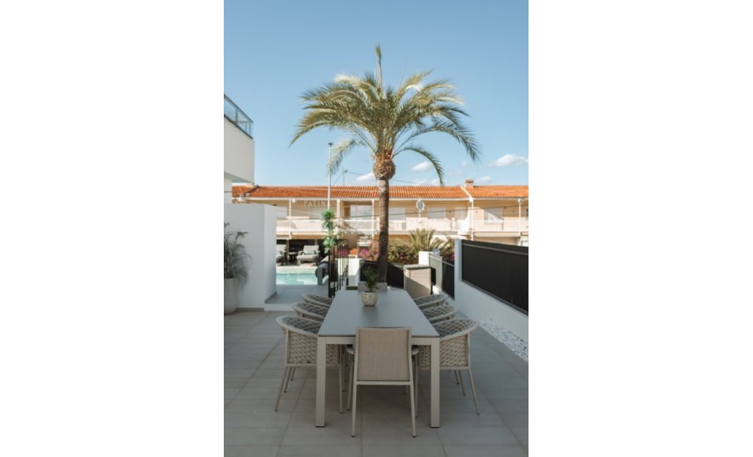 Reventa - Chalet / Villa  -
Albir