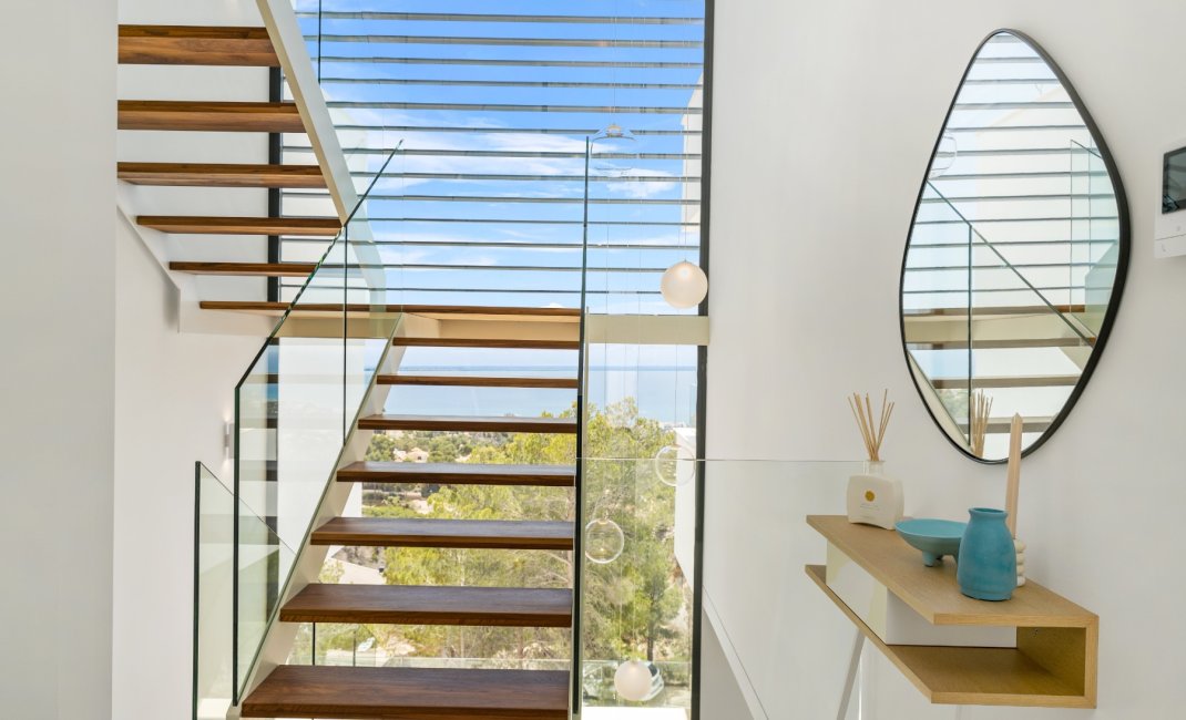 New Build -  Chalet / Villa -
Altea