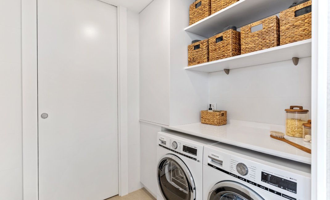 New Build -  Chalet / Villa -
Altea