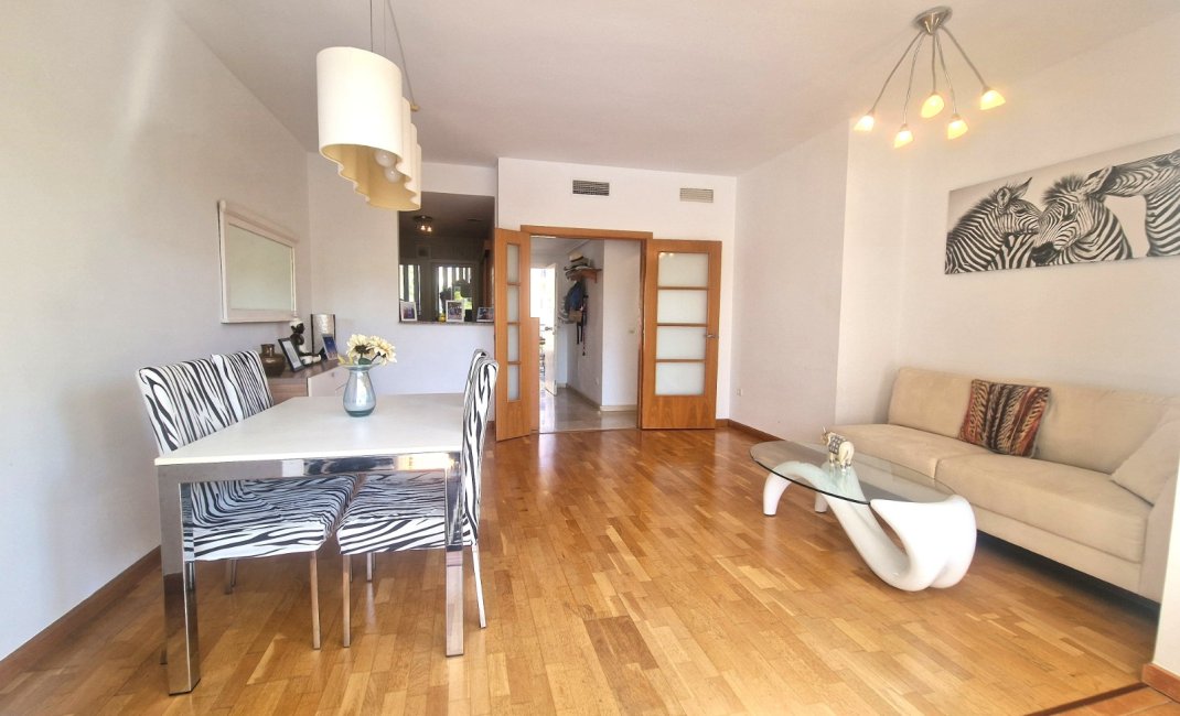 Reventa - apartment -
Albir