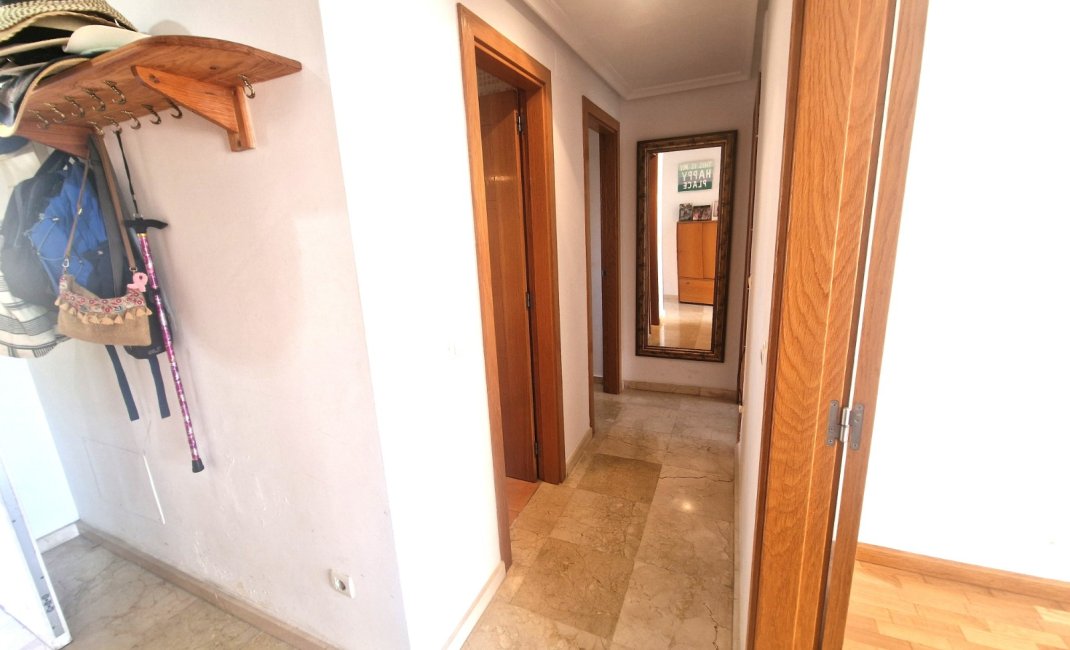 Reventa - apartment -
Albir