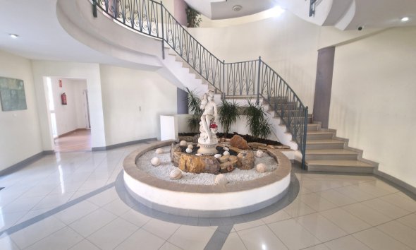 Reventa - apartment -
Albir