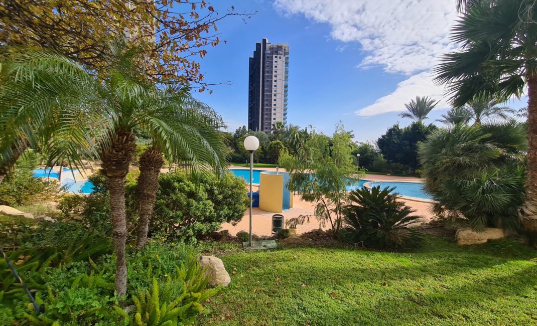 Resale - Apartment / flat -
Benidorm - Levante