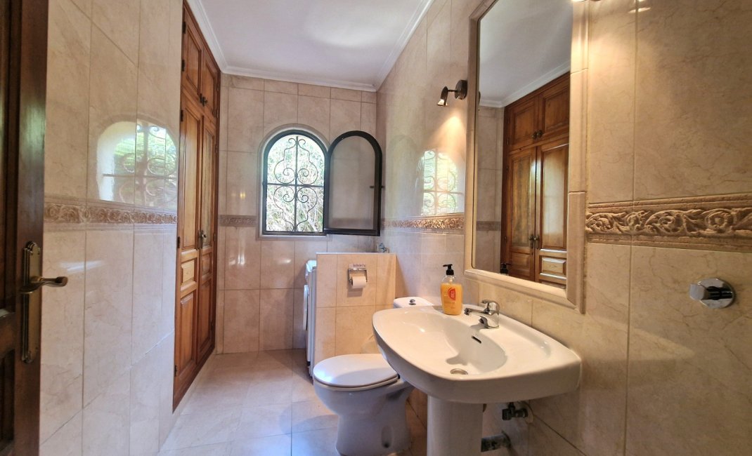 Herverkoop - Villa -
Altea - Santa Clara