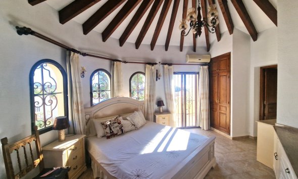 Herverkoop - Villa -
Altea - Santa Clara