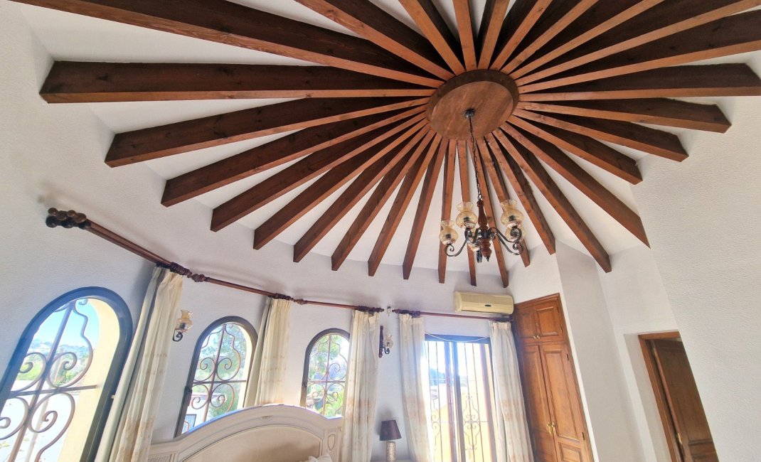 Herverkoop - Villa -
Altea - Santa Clara