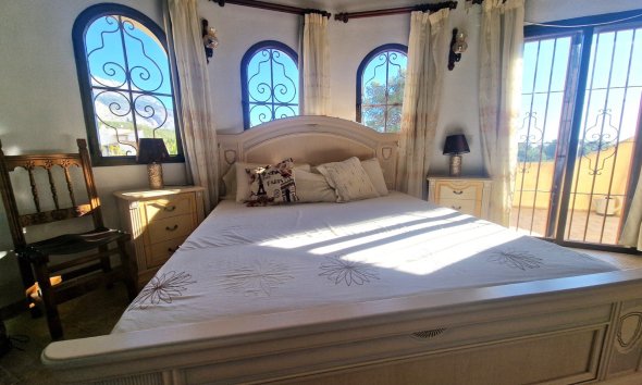 Herverkoop - Villa -
Altea - Santa Clara