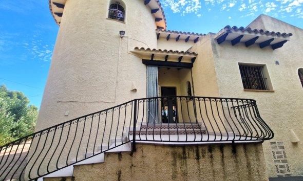 Herverkoop - Villa -
Altea - Santa Clara