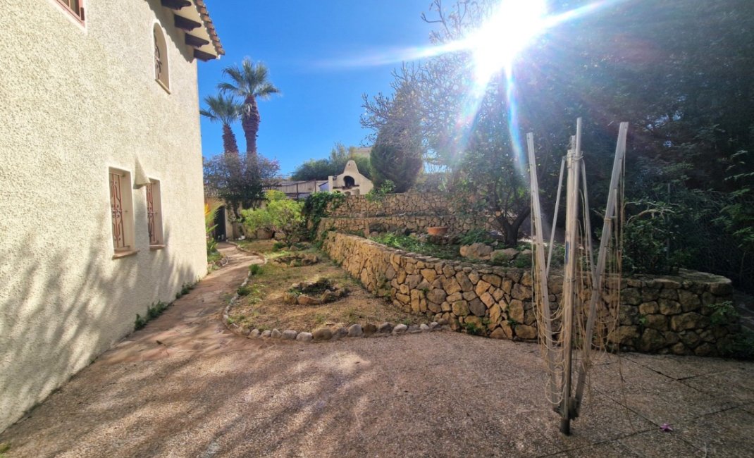 Herverkoop - Villa -
Altea - Santa Clara