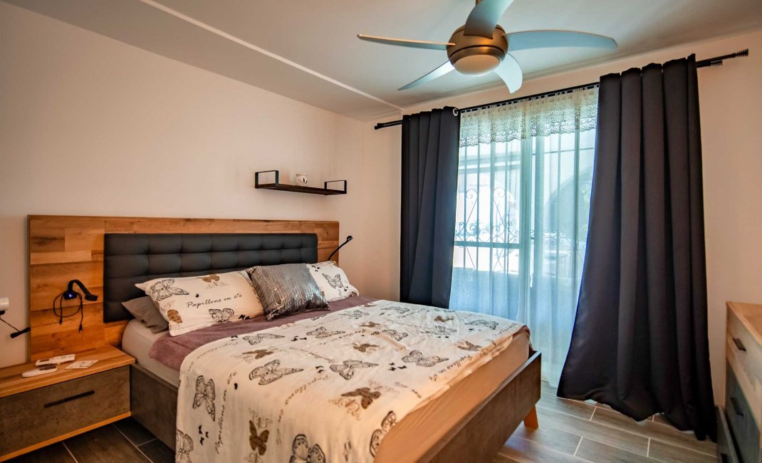 Resale - Villa -
Albir