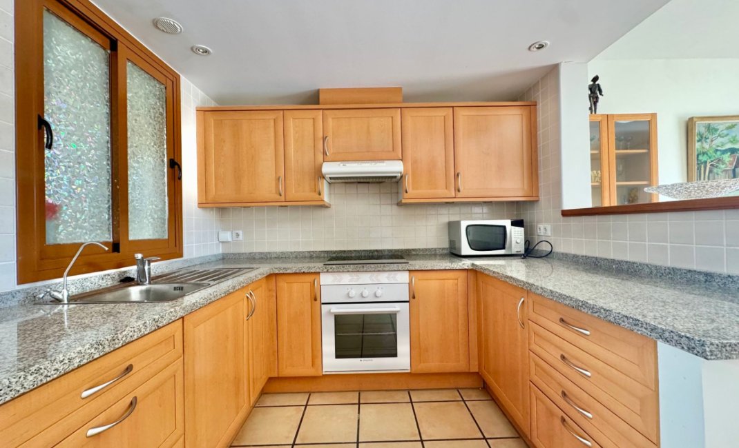 Resale - apartment -
Alfaz del Pi - Alfas del Pí