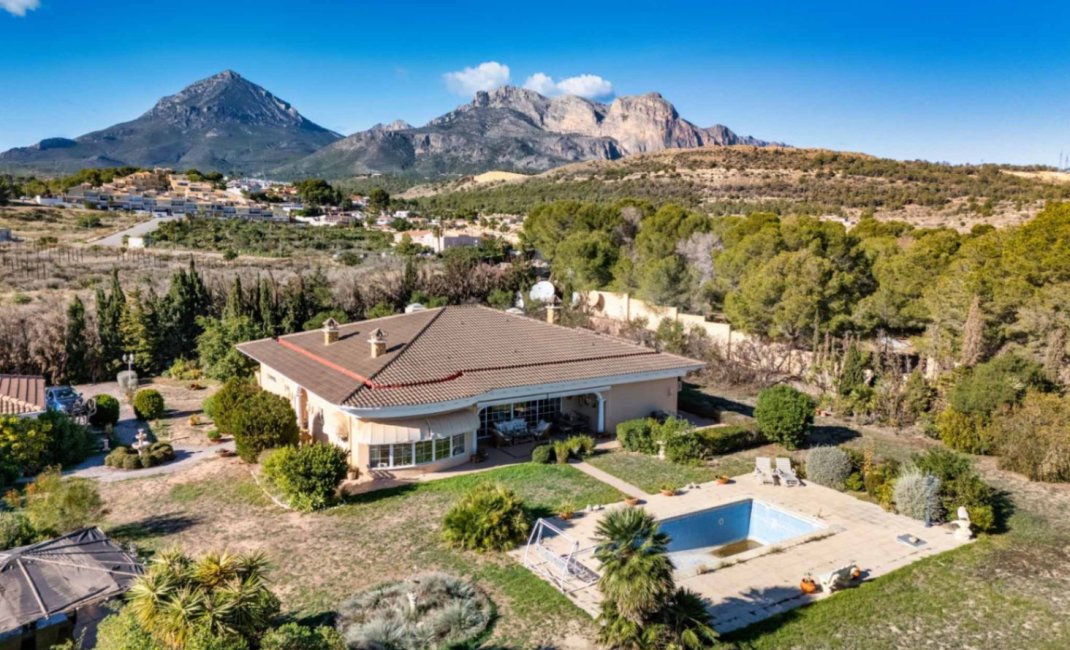 Reventa - Villa -
Alfaz del Pi - Colonia Escandinavia