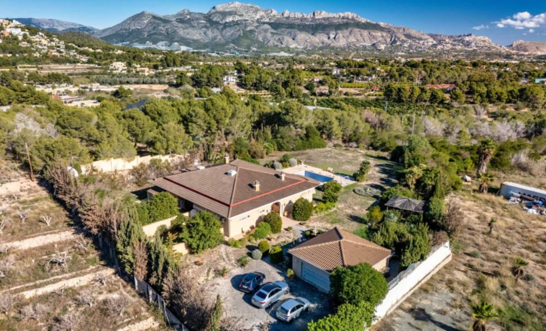 Reventa - Villa -
Alfaz del Pi - Colonia Escandinavia