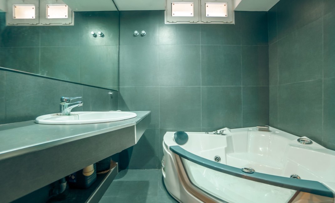 Resale -  Chalet / Villa -
La Nucía