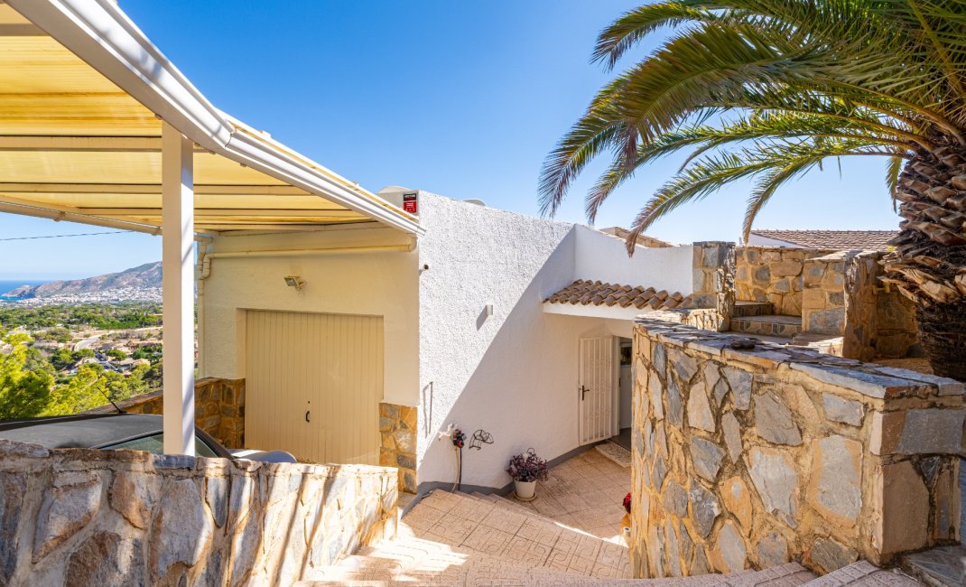 Herverkoop - Chalet / Villa -
Alfaz del Pi - Alfas del Pí