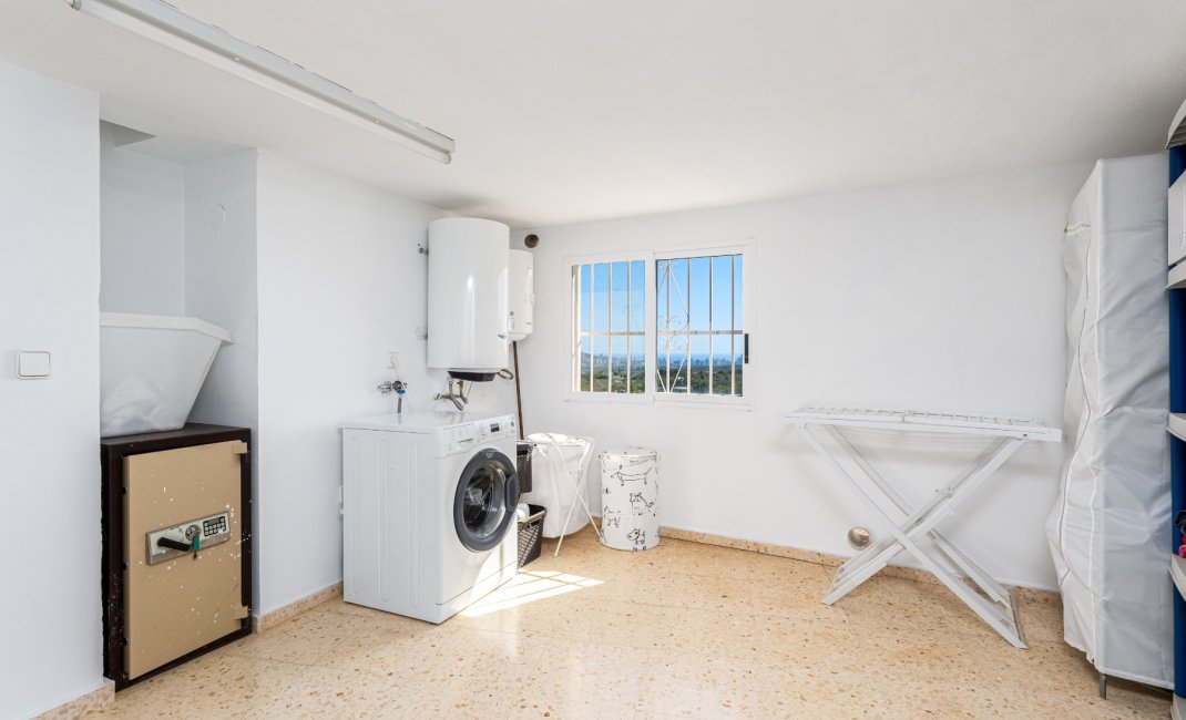 Herverkoop - Chalet / Villa -
Alfaz del Pi - Alfas del Pí