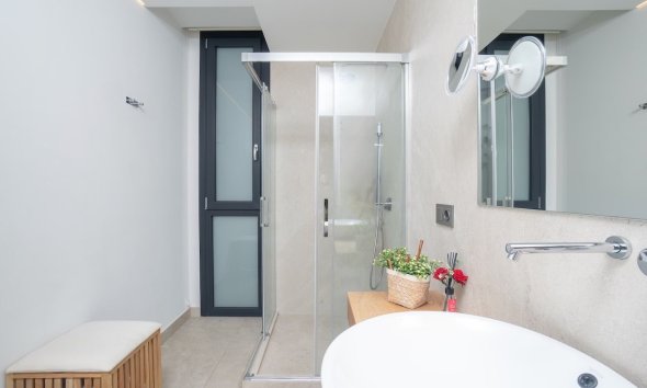 Resale -  Chalet / Villa -
Albir