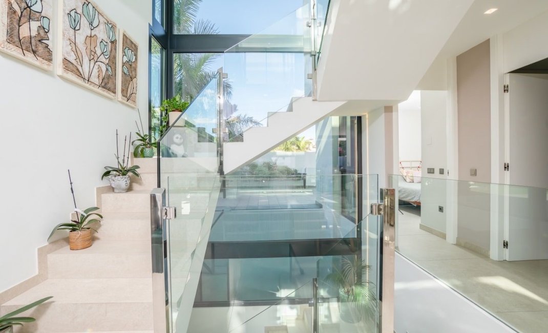 Resale -  Chalet / Villa -
Albir