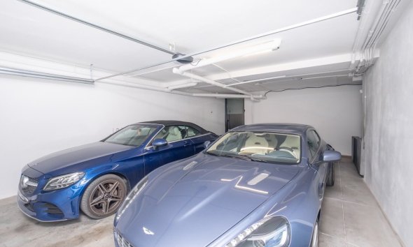 Resale -  Chalet / Villa -
Albir