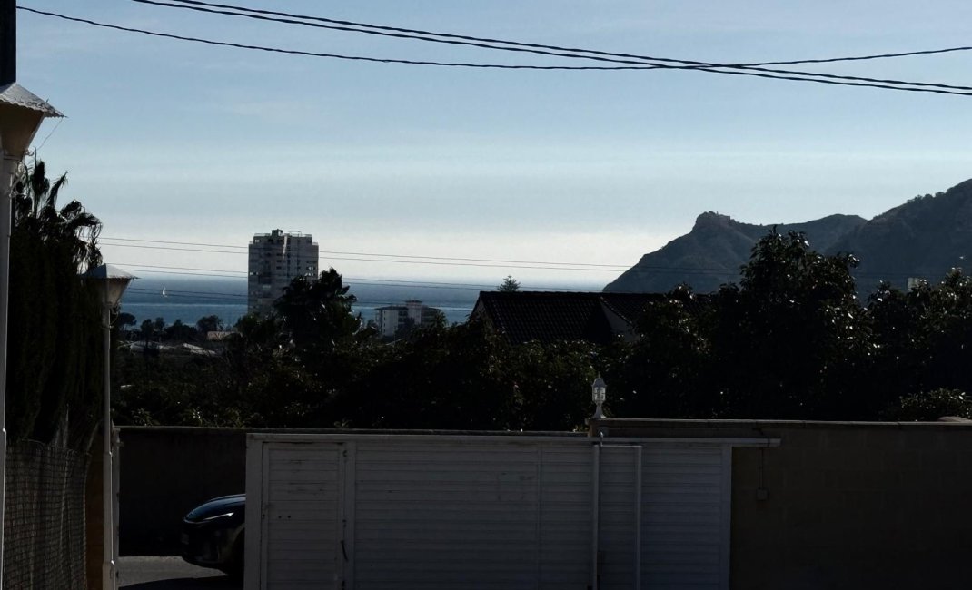 Resale - Apartment / flat -
Alfaz del Pi - Alfas del Pí