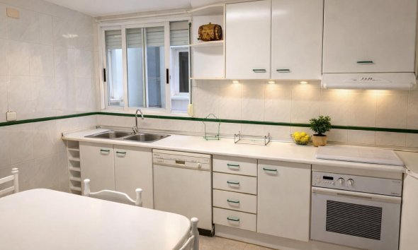 Resale - Apartment / flat -
Alfaz del Pi - Alfas del Pí