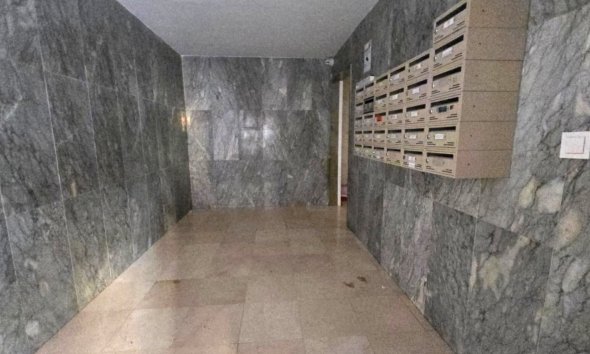 Resale - Apartment / flat -
Alfaz del Pi - Alfas del Pí