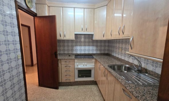 Resale - Apartment / flat -
Alfaz del Pi - Alfas del Pí