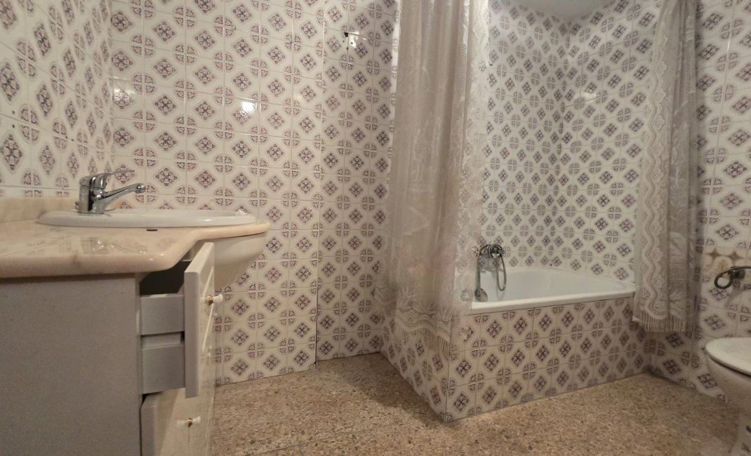 Resale - Apartment / flat -
Alfaz del Pi - Alfas del Pí