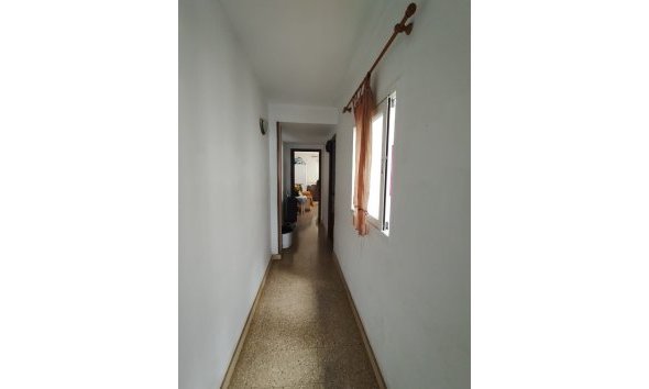 Revente - Appartement -
Altea