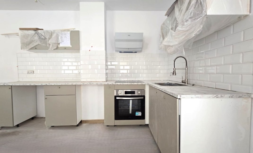 Resale - Apartment / flat -
Alfaz del Pi - Alfas del Pí