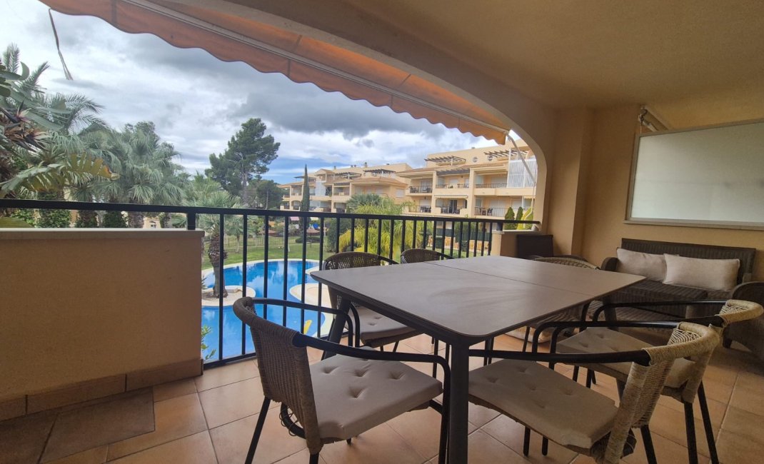  Alquiler larga estancia - Apartamento / piso -
Altea