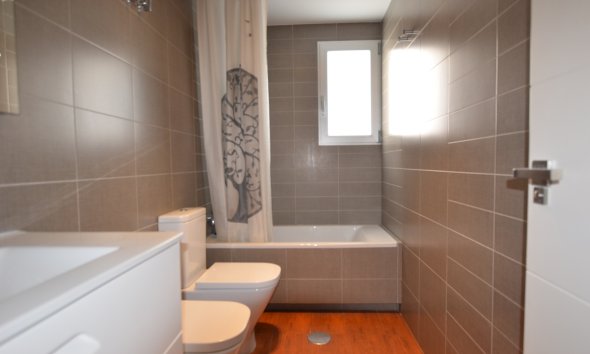 Resale -  Chalet / Villa -
Albir