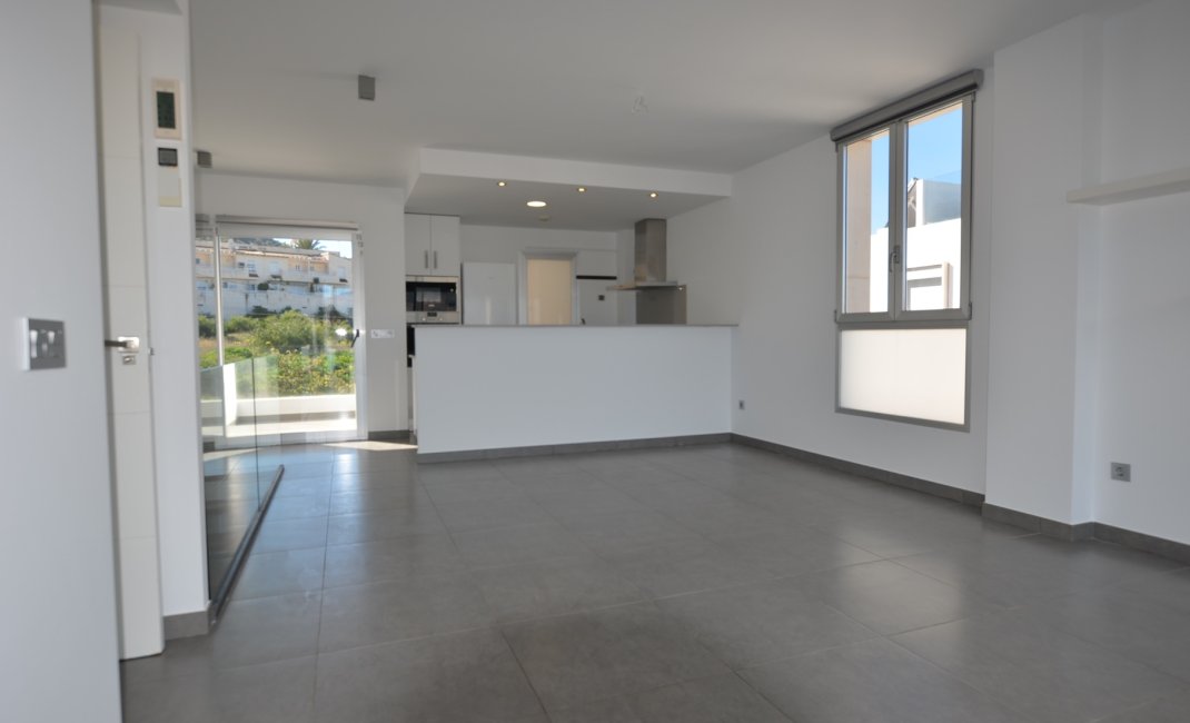Resale -  Chalet / Villa -
Albir