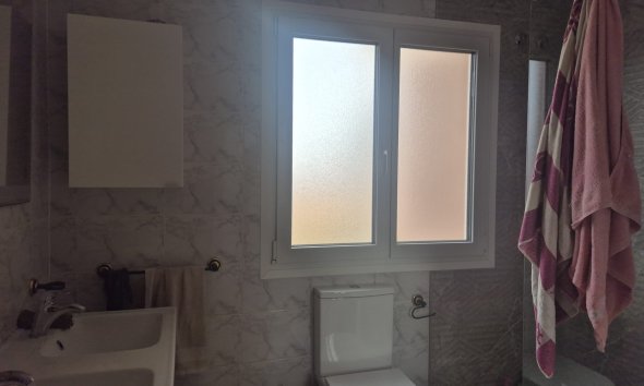 Resale - Bungalow -
Albir