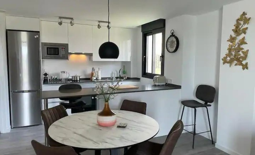 Reventa - Apartamento / Piso -
Finestrat